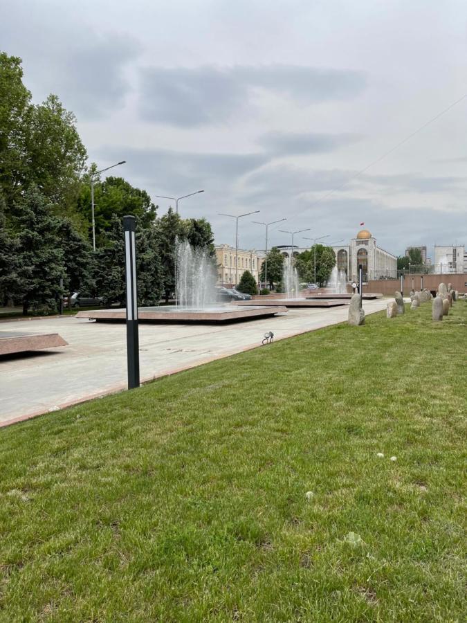 Logvinenko Apartment Bișkek Exterior foto